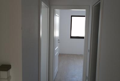 De vanzare jumatate de casa  duplex P+E situat in Timisoara, Dambovita - 6