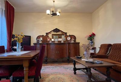 Apartament 3 camere in vila - 1