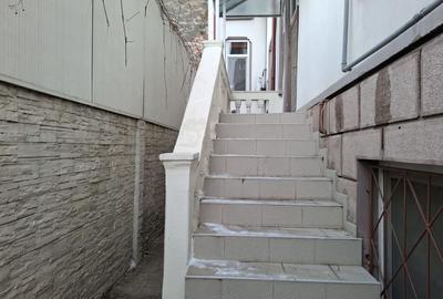 URGENT!, libera, rezidential/birou/comercial, 2 intrari, NEGOCIABIL - 17