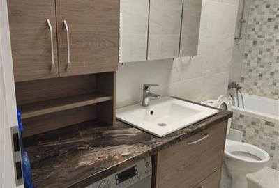 Apartament doua camere Alphaville - Intrare Racadau - 12