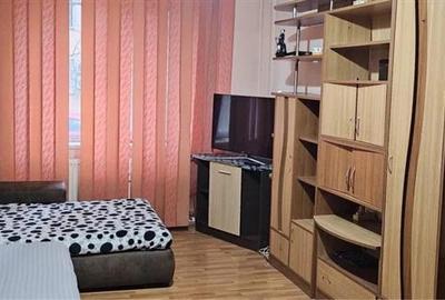 Apartament cu 2 camere semidecomandat în Crângași