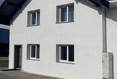 Casa 4 Camere Pretabil Spatiu de Birouri sau Clinica - 3