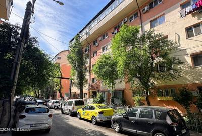 Fizicienilor - Lacramioarei, 3 camere 67 mp, pod 40 mp, modernizat - 16