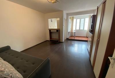 Garsoniera Dristor- Metrou - 1