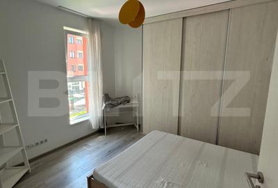 Apartament cu 2 camere semidecomandat, mobilat în Semicentral