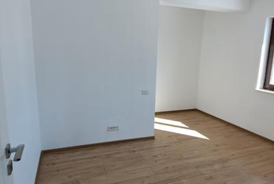 CASA 4 CAMERE CU SUPRAFATA GENEROASA IN  STIL NEOROMANESC - 30