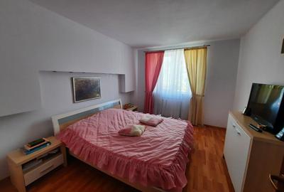 Apt 3 camere, etaj 1,  Maratei (Scoala nr 2) -  cod 159713 - 2