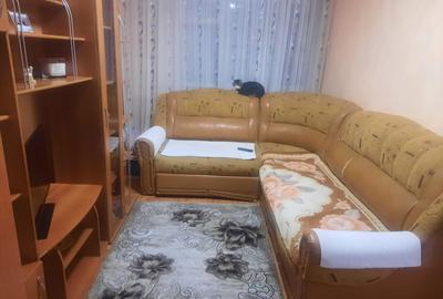 Apartament cu 2 camere in zona Micro 13B - 1