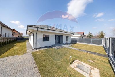 Casa 4 camere- noua-la cheie, poziție excelentă in Harman - 19