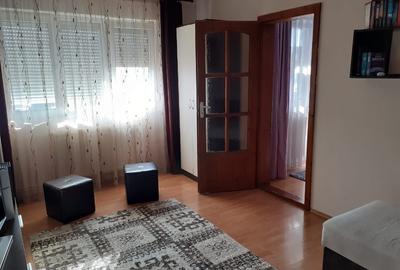 Vând apartament cu 2 camere - 2