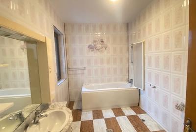 Cotroceni , Doctor Carol Davila, metrou Eroilor, piscina, constructie 2000! - 21