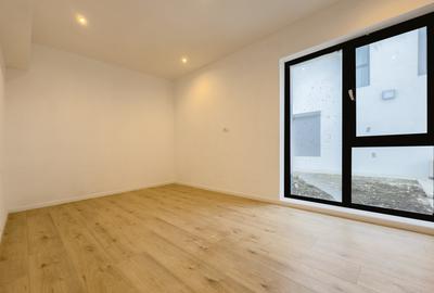 Casa la sol in Valu lui Traian, pe partea dreapta, ST 400mp - 13