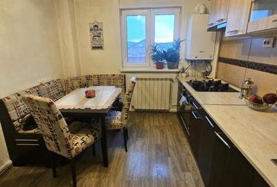 Apartament 3 camere decomandat 73 mp, mobilat utilat, lift, zona 1 Mai – Dej - 2