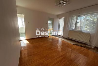 Casa de inchiriat Copou 5CD 100MP parter+mansarda+terasa si gradina 700MP - 1