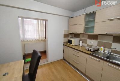 Apartament cu 3 camere de inchiriat in zona Soarelui - 8