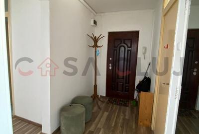 Decomandat - 2 balcoane - Centrala Proprie - Zona Piata Zorilor - 11