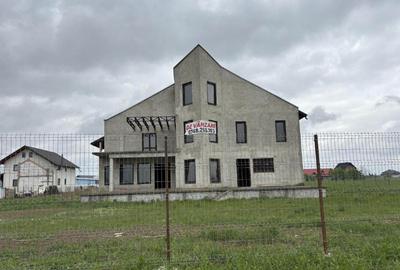 Proprietar Vând Casă în Dumbrăveni-Suceava - 1