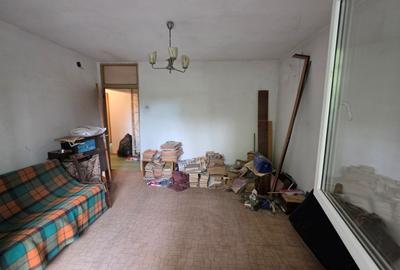 Tei, Str. Maica Domnului, Facultatea de Constructii, chiar pe Al Deleni - 6