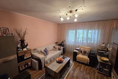 Apartament - 2 camere - semidecomandat - Mall Vitan - 1