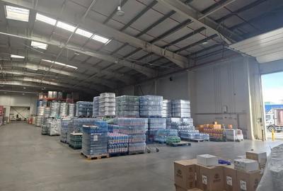 Spatiu industrial, birouri si teren de vanzare, situate intre DNCB - A2 si A0 - 9