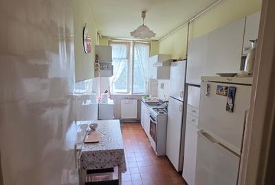 Vand apartament 4 camere cu garaj - 6