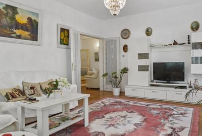 Apartament UNIC tip burghez - Piata Victoriei - 2
