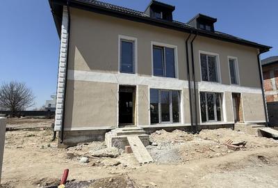 Duplex cu 5 camere în 1 Decembrie 1918