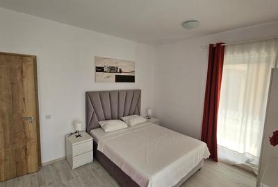 VILE P+M, 5 camere+Teren 300 mp.zona Otopeni, COMPLEX CU PISCINA-COMISION 0% - 24