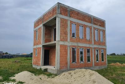 Casa 3 dormitoare, 136 mp, 300 mp teren - 1