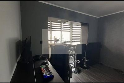 4 camere/ la 3 minute de Iulius Mall/etaj intermediar - 5