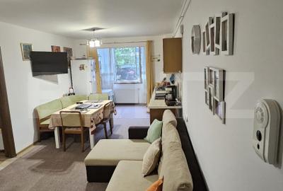 Apartament cu 3 camere semidecomandat, mobilat în Florești