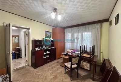 Royal Imobiliare  - Vanzare Apartament zona Nord