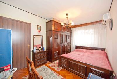 3 camere stradal pe Bulevardul Tineretului vizavi de parc aproape de metrou - 5