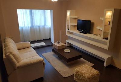 Apartament Piata Victoriei/Decomandat - 2