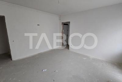 Apartament 78 mpu 3 camere decomandate 2 balcoane 2 bai COMISION 0 - 12