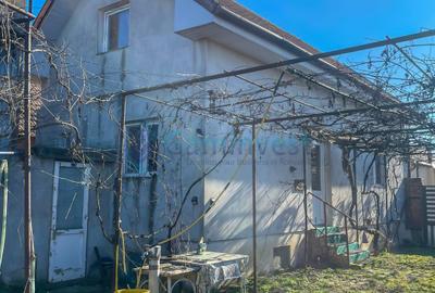 Casa cu teren de 1439 mp, Santion la 4 minute de Oradea, Bihor - 1