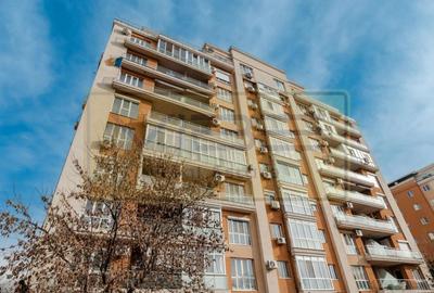 Apartament cu 2 camere semidecomandat, mobilat în Tătărași