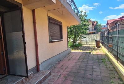 Vila P+1+M zona Militari - Pacii - str. Paralutelor constructie 2007 tip duplex - 12