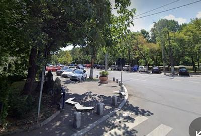 Apartament cu 4 camere semidecomandat în Tineretului