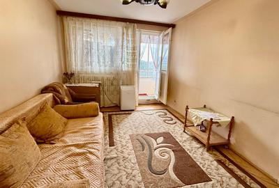Apartament cu 3 camere decomandat in Tatarasi - 2