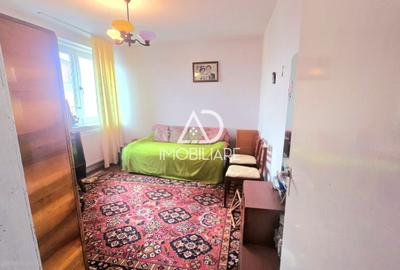 De vânzare, apartament cu 3 camere și terasă proprie, zona centrală - 3