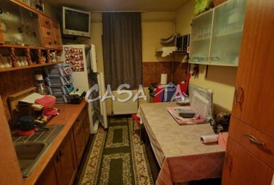 Apartament 2 camere, situat in Rovinari, Str.Castanilor - 6