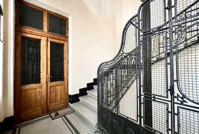 Apartament grandios cu vedere spectaculoasă spre Piața Libertății - 35
