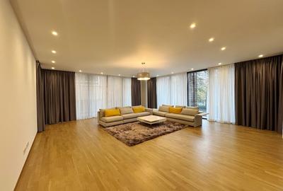 Apartament spatios 5 camere// Primaverii - 1