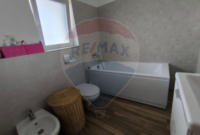 Casă 4 camere de inchiriat in Borhanci - 22