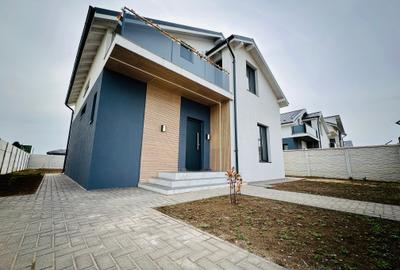 Casă cu 5 camere în Berceni