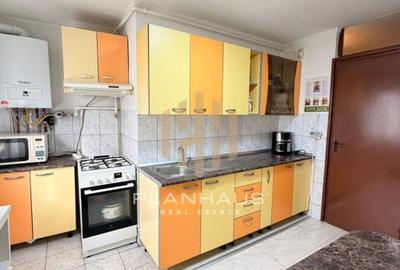 Apartament 2 camere –  decomandat, Str. Dobrogei, zona Teren atletism - 5