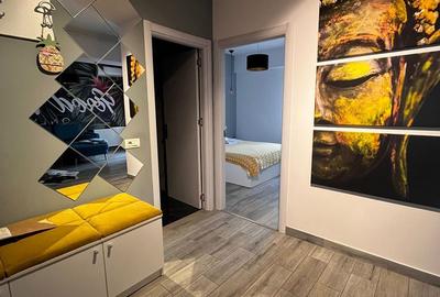 Apartament cu 2 camere decomandat în P-ța Unirii