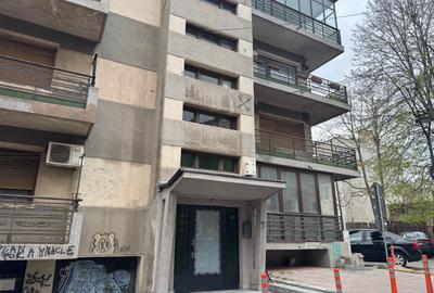 Vând apartament 4 camere central, parter - 1