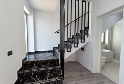 Vilă Duplex de Vânzare în Rediu, Iași - 4